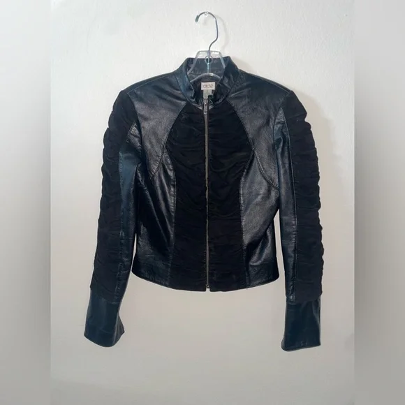Cache vintage black goat suede and leather zip up crop jacket - Picture 1 of 3